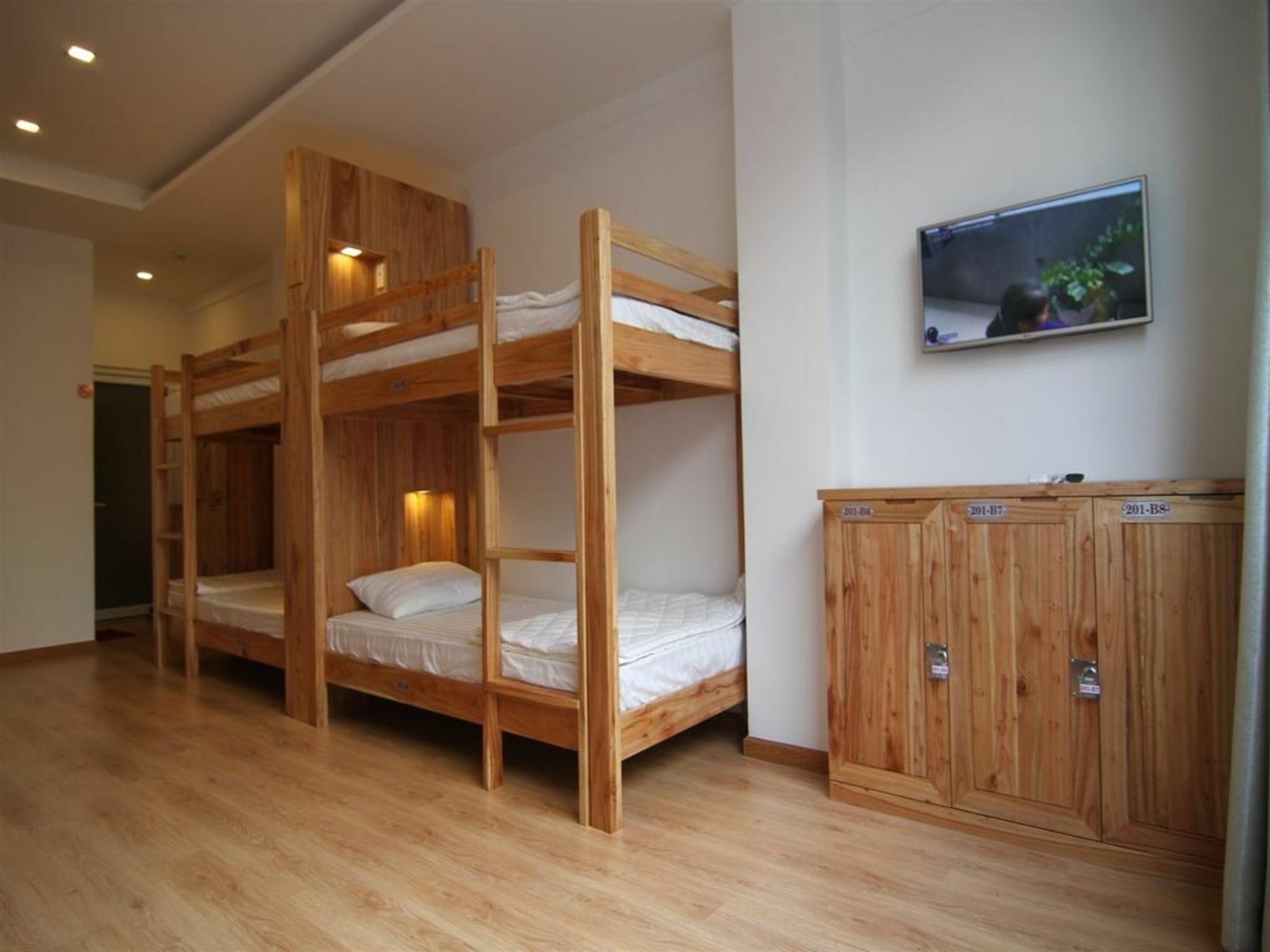New Saigon Hostel 2 Ho Chi Minh City Exterior photo